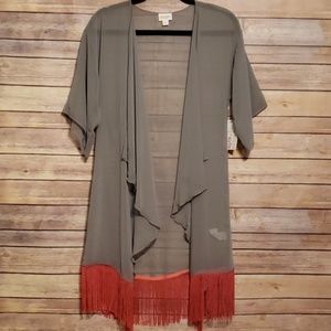 Lularoe Monroe Kimono